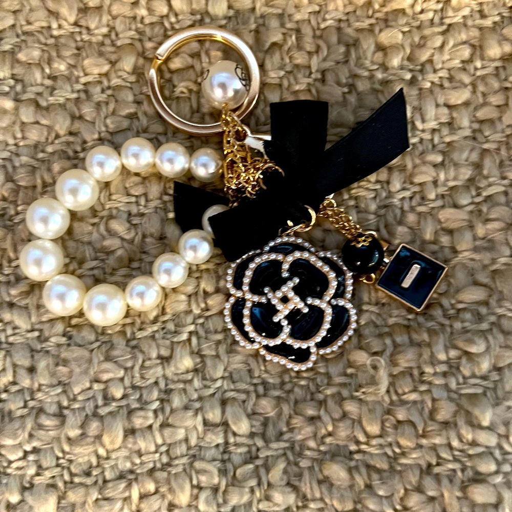 Key chain charm